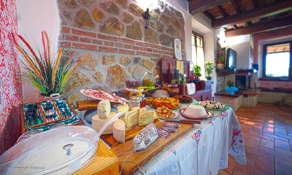 Agriturismo La Valle Degli Ulivi Semproniano Extérieur photo