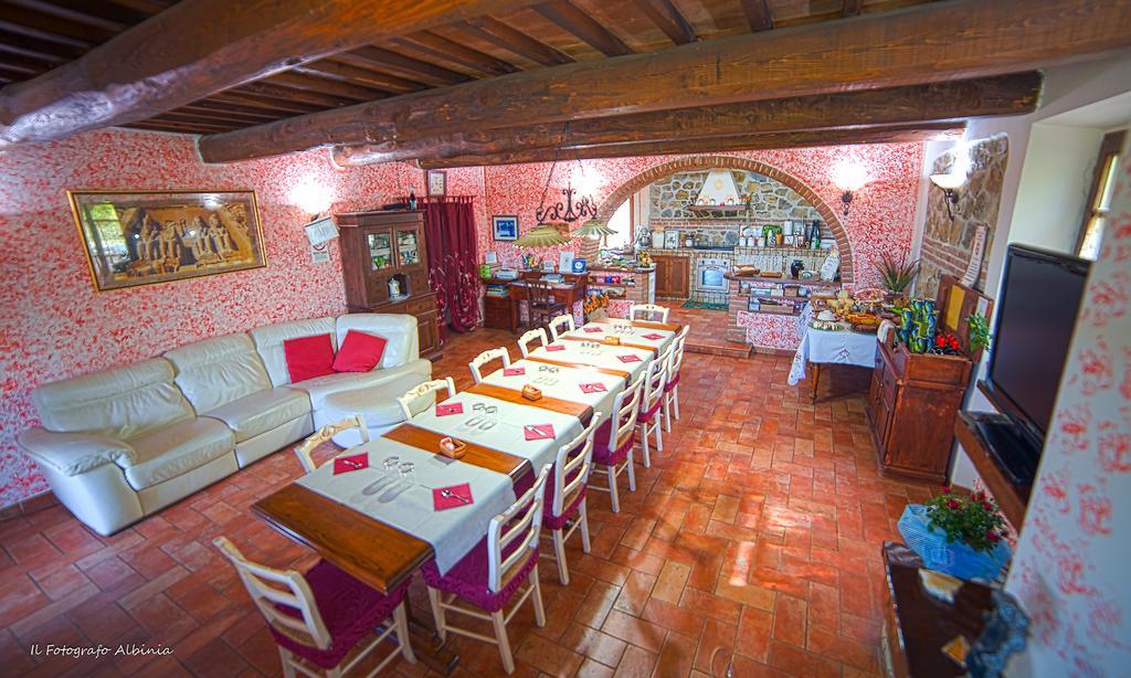 Agriturismo La Valle Degli Ulivi Semproniano Extérieur photo